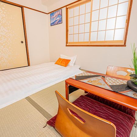 Kyara Hotelミスミ302 Tokyo Esterno foto